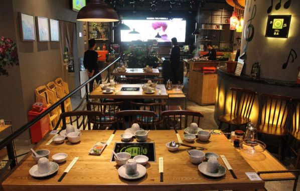 4個(gè)營(yíng)銷(xiāo)小妙招，能將沒(méi)客人的餐廳吸引大量客流！