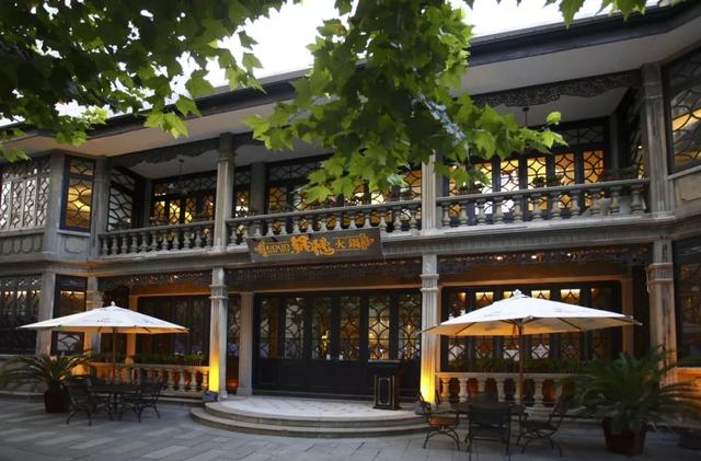 上海鍋德火鍋新天地店一夜人去樓空，又一家高端餐飲關(guān)門！