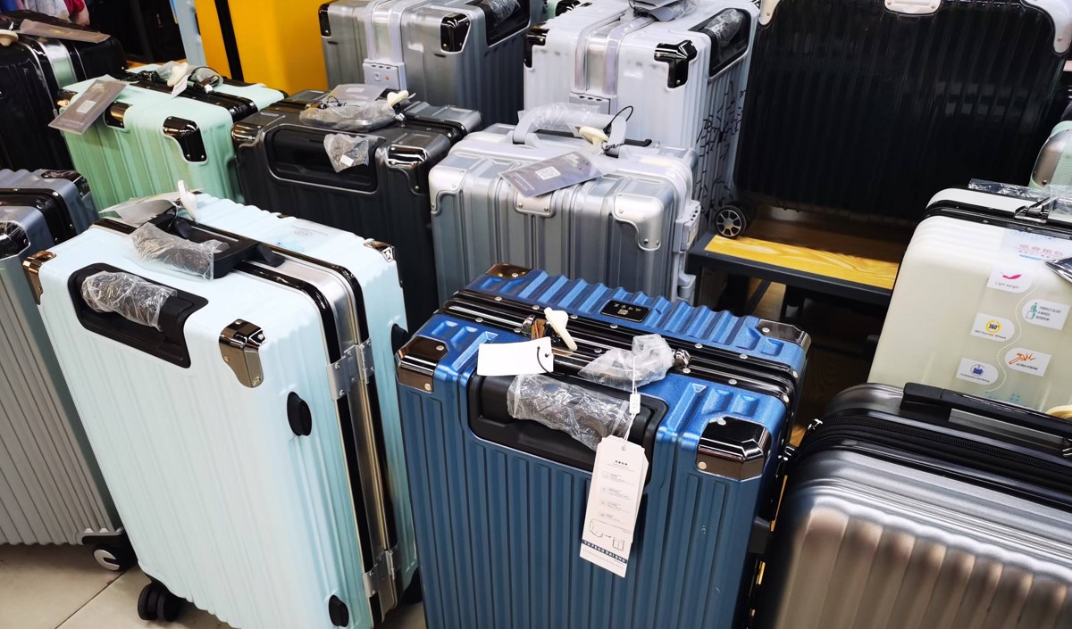 行李箱品牌營(yíng)銷(xiāo)策劃SWOT分析