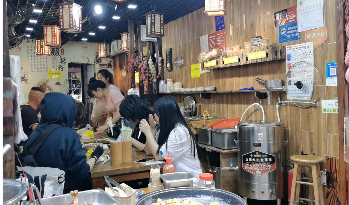 美御品牌策劃對(duì)傳統(tǒng)餐飲行業(yè)快餐店?duì)I銷策劃市場(chǎng)分析